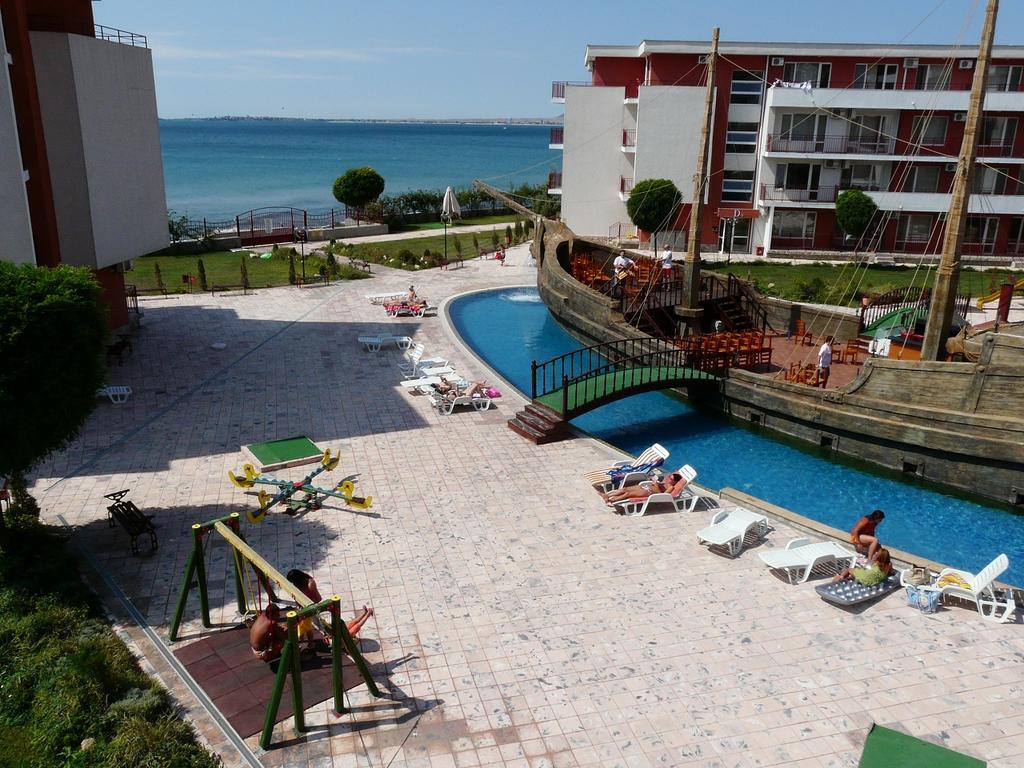 Private Apartments In Privilige Fort Beach Elenite Εξωτερικό φωτογραφία