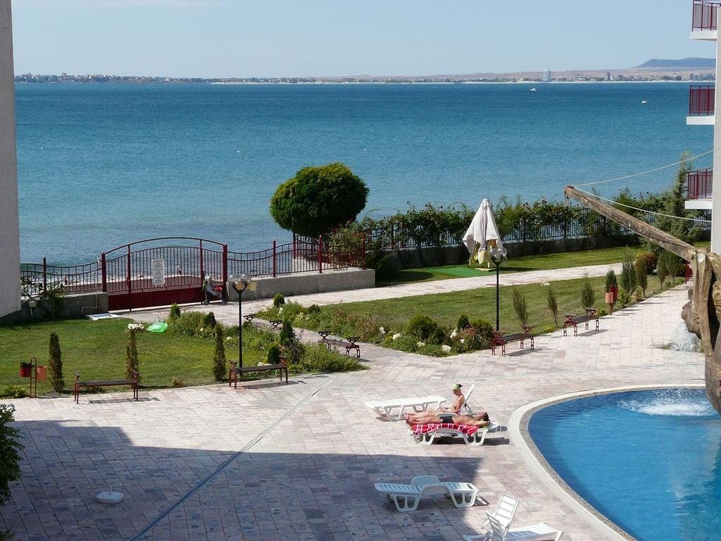 Private Apartments In Privilige Fort Beach Elenite Εξωτερικό φωτογραφία