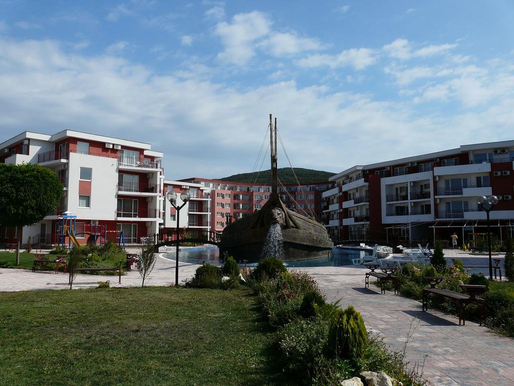 Private Apartments In Privilige Fort Beach Elenite Εξωτερικό φωτογραφία